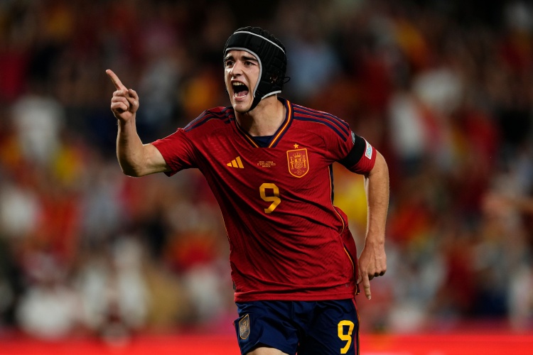 官方：巴萨中场球员加维因伤退出本期西班牙国家队