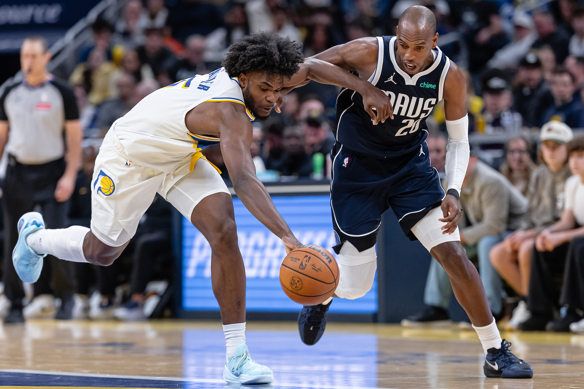 pg电子开户-米德尔顿25+7+7 独行侠险胜步行者结束十连败