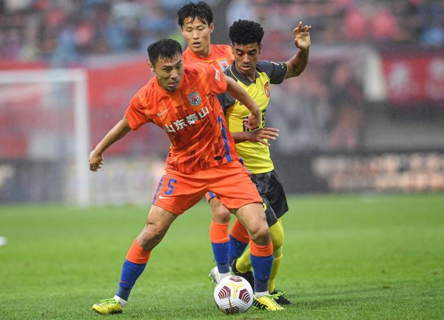 pg电子开户-3将11年后再随泰山夺冠 郑铮处子赛季出道即巅峰